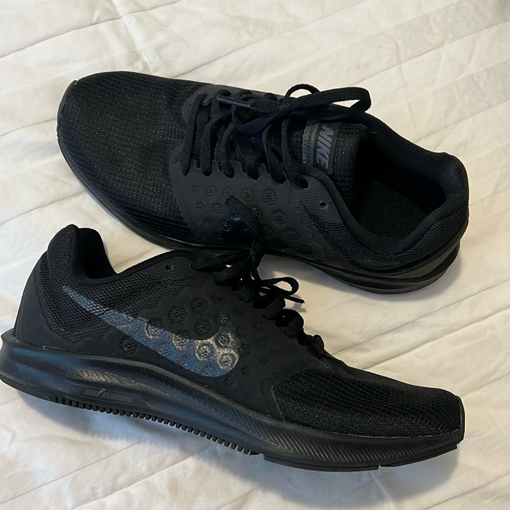 Nike Down Shifter 7s